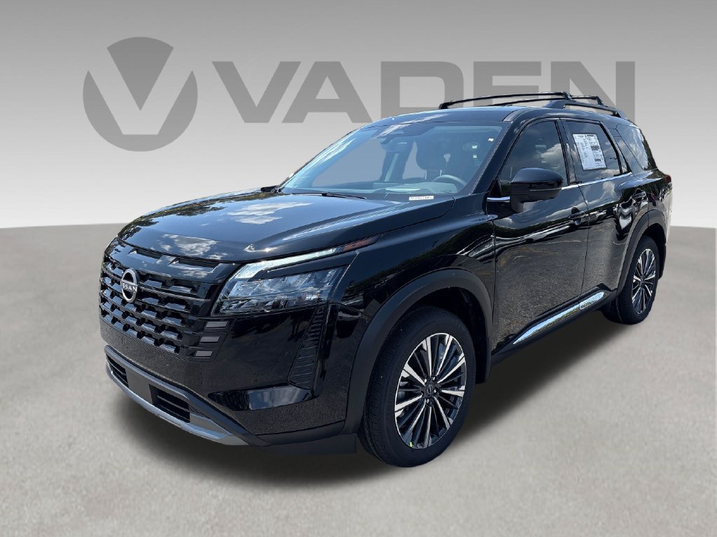New 2026 Nissan Pathfinder Platinum FWD image 1