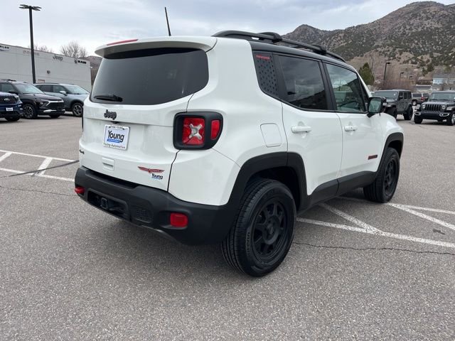 Used 2022 Jeep Renegade Trailhawk w/ Trailer Tow Group image 3