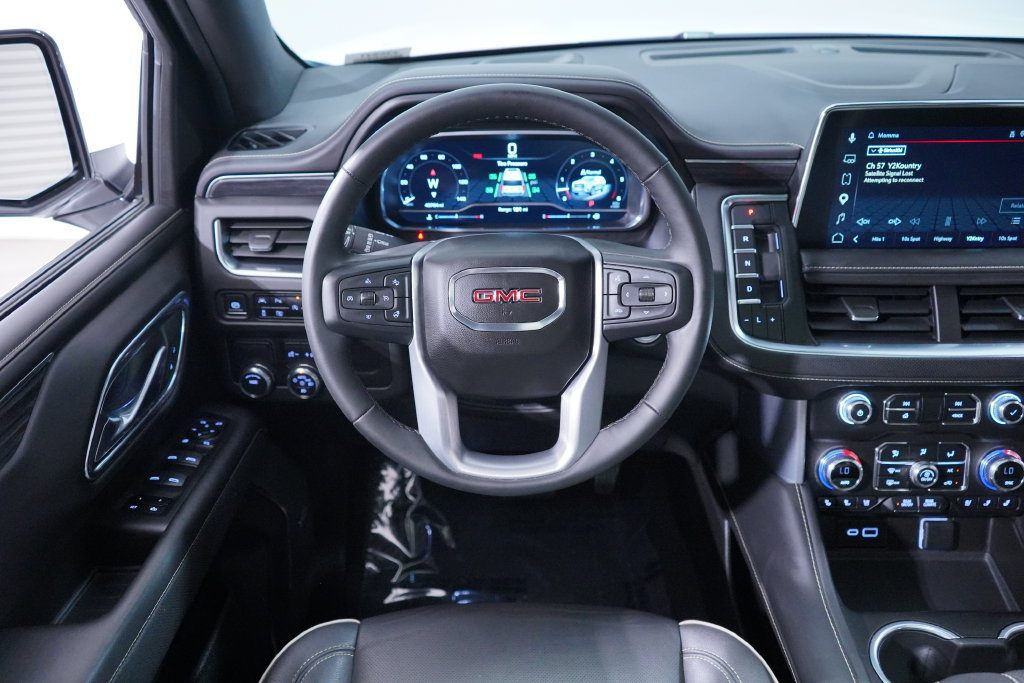 Used 2023 GMC Yukon XL SLT w/ SLT Luxury Package RWD image 14