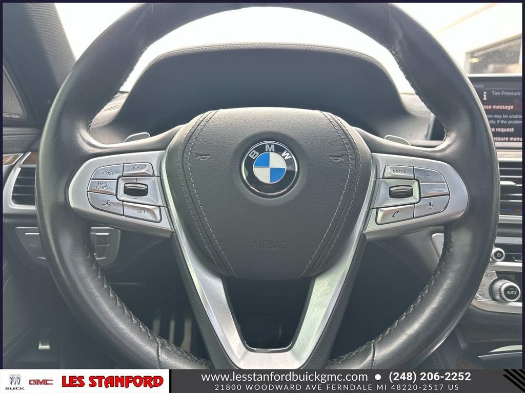 Used 2019 BMW 750i xDrive w/ M Sport Package AWD/4WD image 21