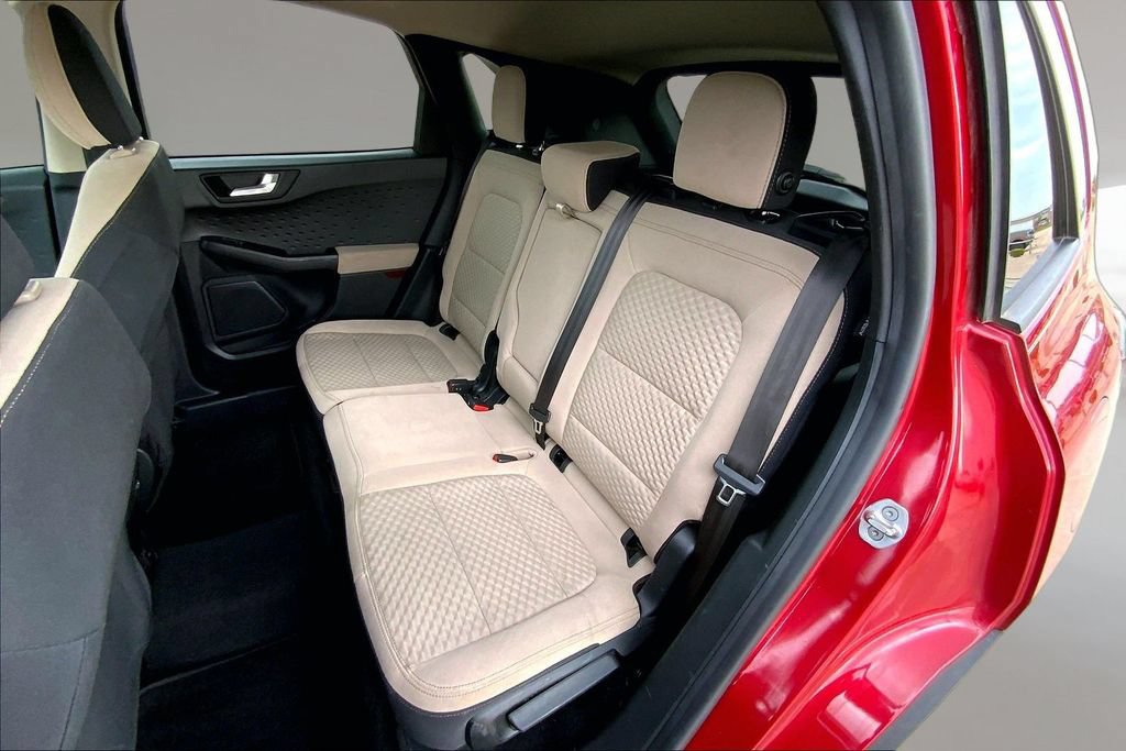 Used 2020 Ford Escape SE FWD image 25