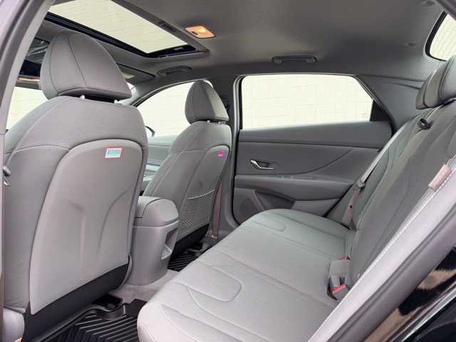 New 2026 Hyundai Elantra SEL Sport Premium FWD image 34
