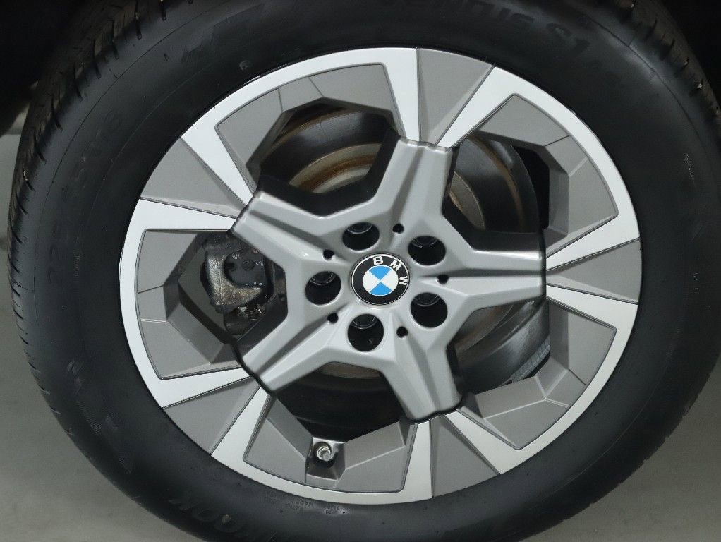 Used 2026 BMW X1 xDrive28i w/ Convenience Package AWD/4WD image 14