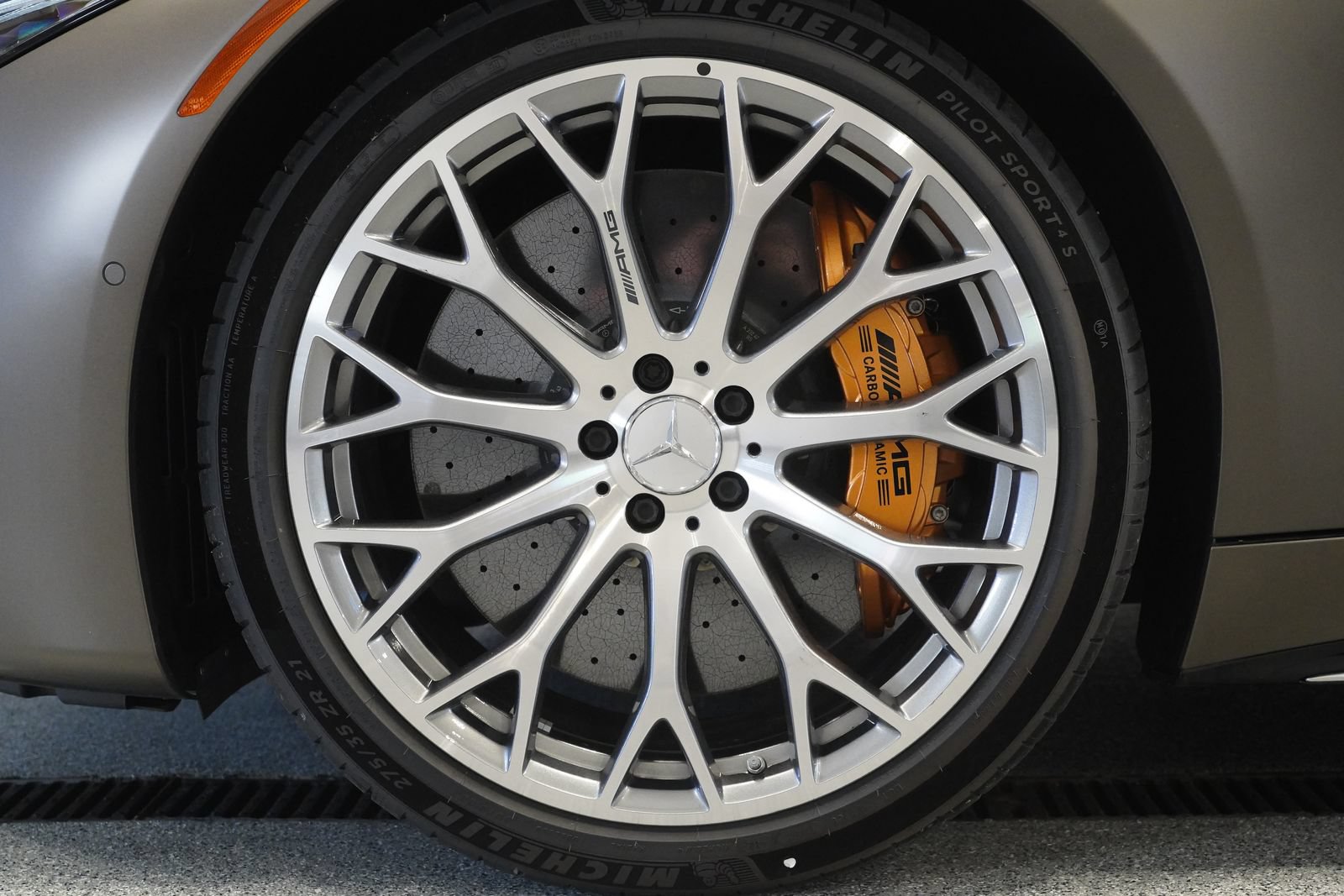 New 2026 Mercedes-Benz SL 63 AMG S e Performance 4MATIC image 14