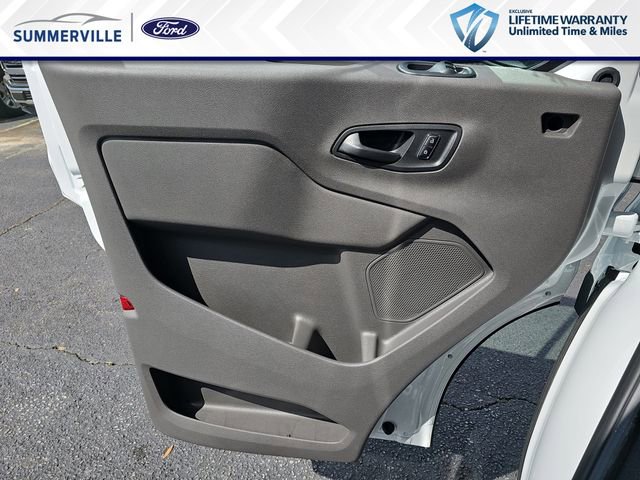 New 2026 Ford Transit 250 148 Medium Roof RWD image 28