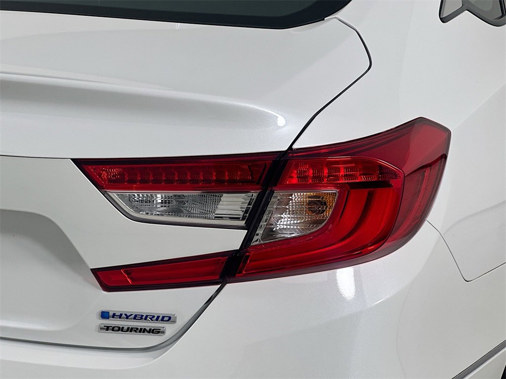 Used 2021 Honda Accord Touring image 4
