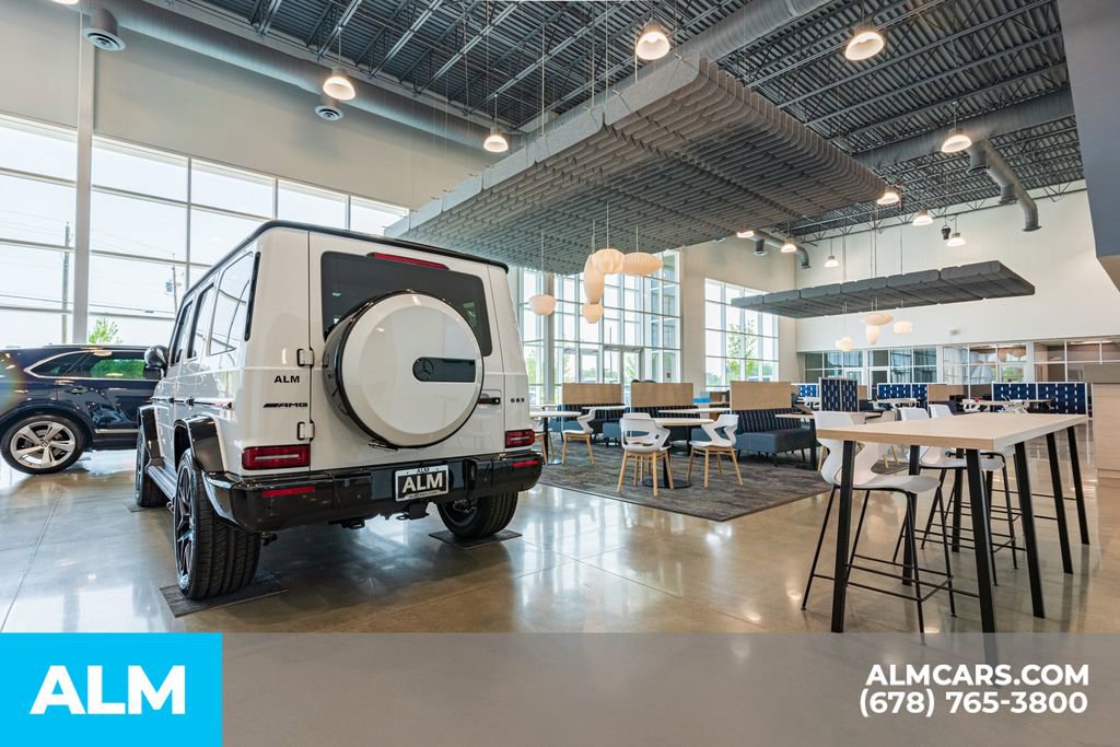 Used 2024 GMC Sierra 3500 Denali w/ Denali Reserve Package image 45