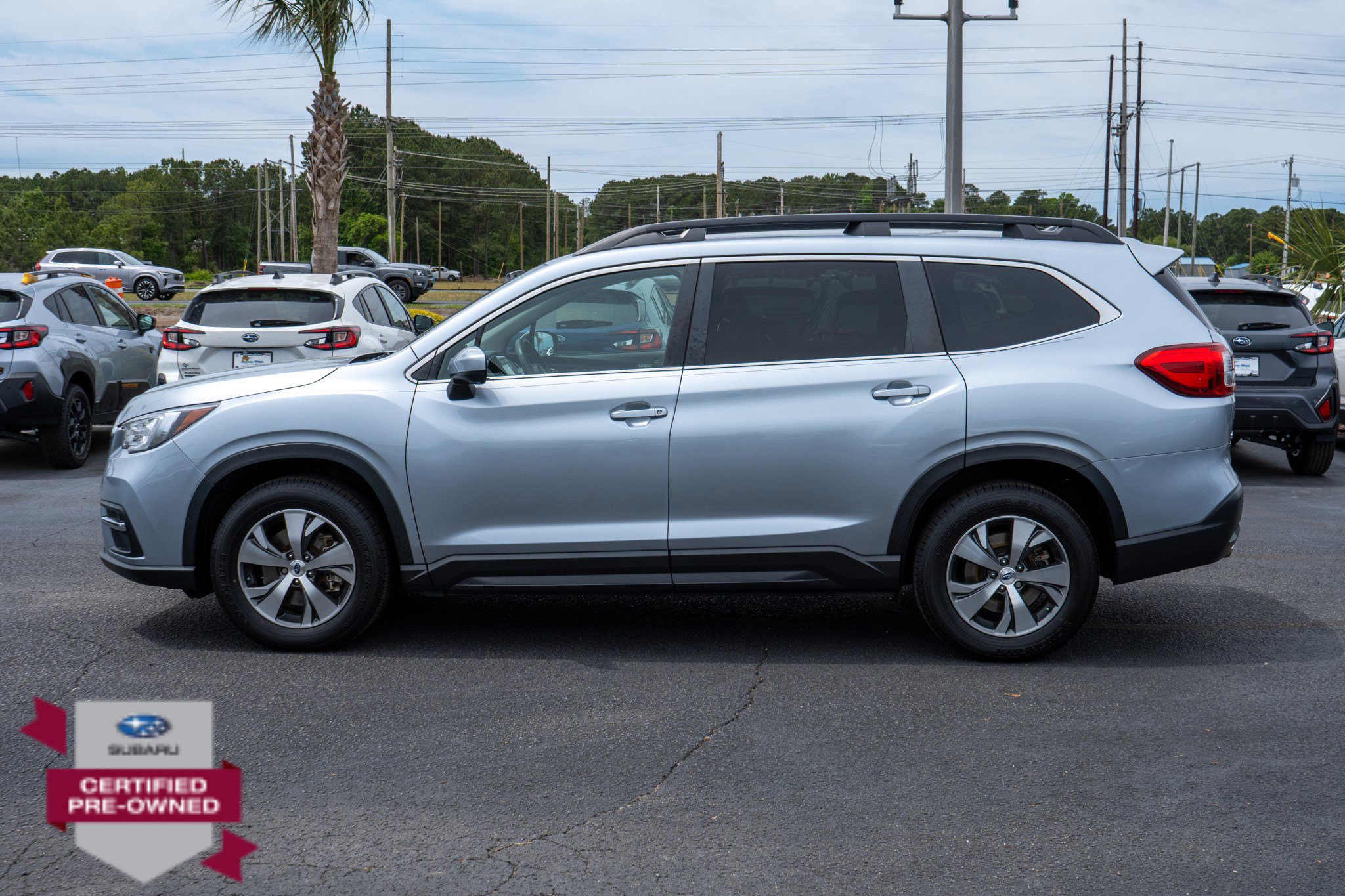 Used 2022 Subaru Ascent Premium w/ Convenience Package AWD/4WD image 6