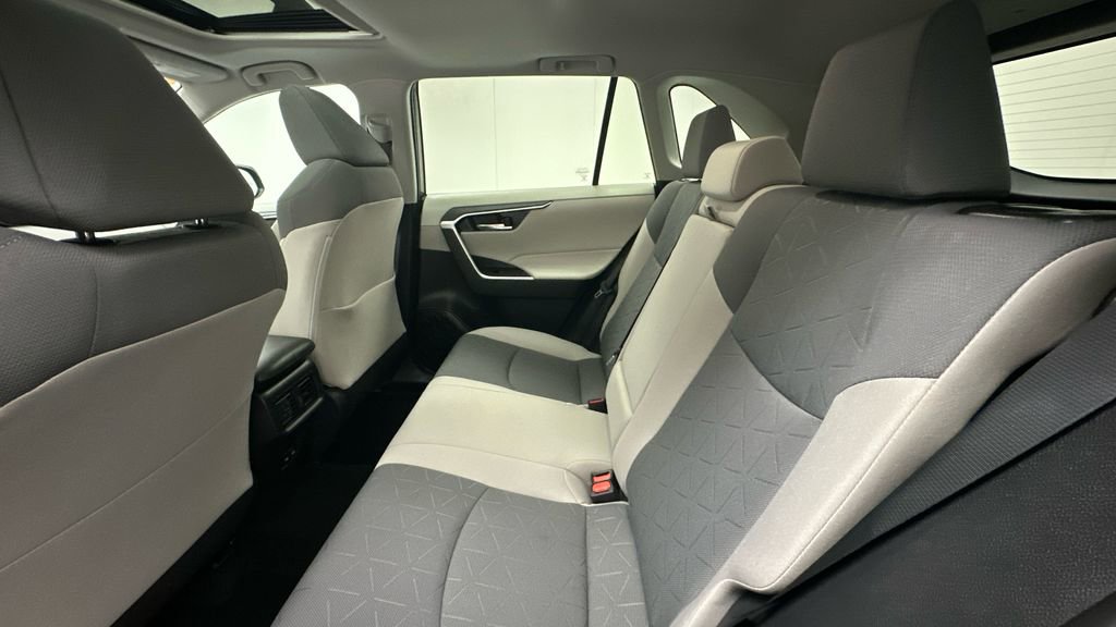 Certified 2022 Toyota RAV4 XLE w/ Convenience Package image 10