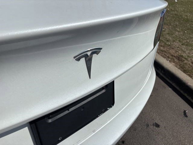 Used 2021 Tesla Model 3 Standard Range Plus image 42