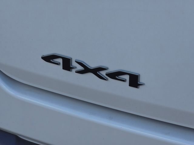 New 2026 Jeep Grand Wagoneer L Summit AWD/4WD image 28