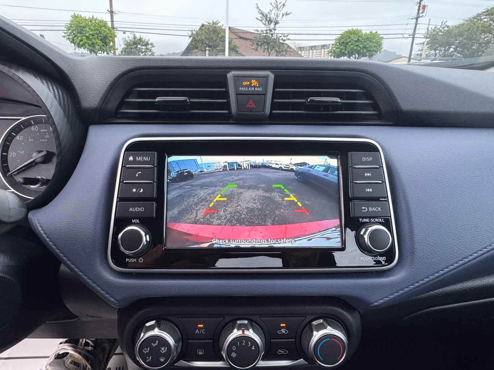 Used 2024 Nissan Versa SV w/ Trunk Package image 6