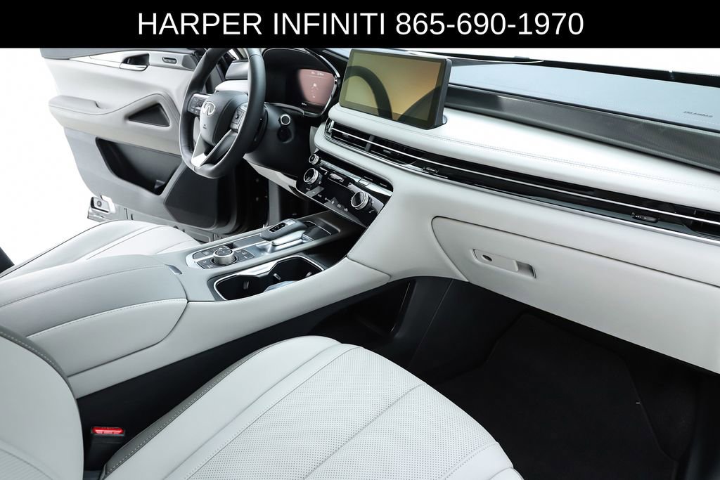 Certified 2026 INFINITI QX60 Pure w/ Cargo Package AWD/4WD image 33