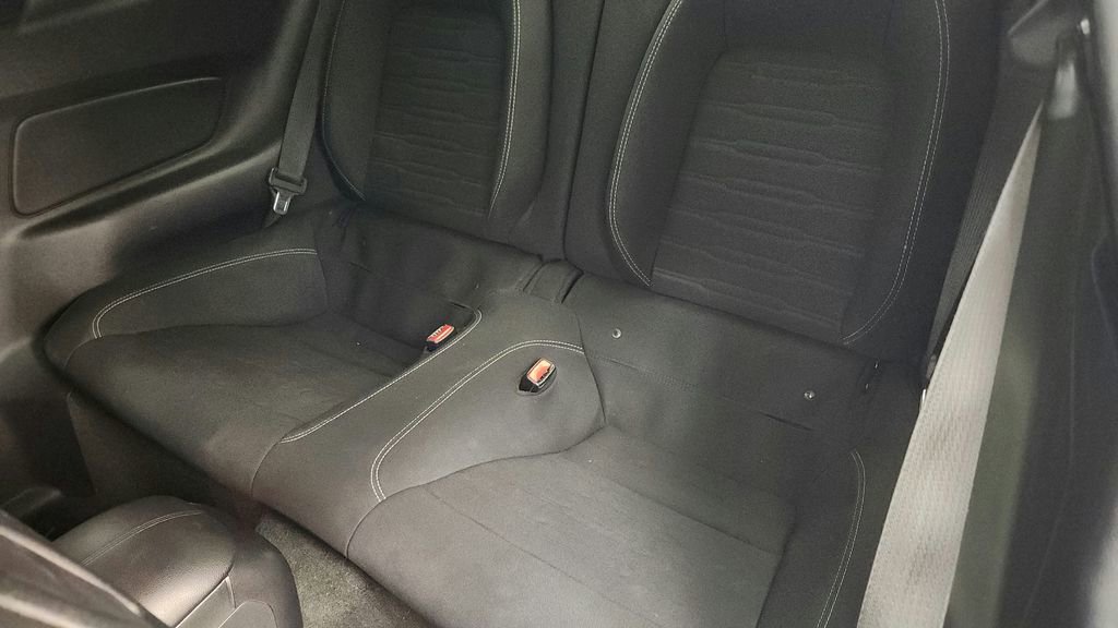 Used 2016 Ford Mustang GT RWD image 20