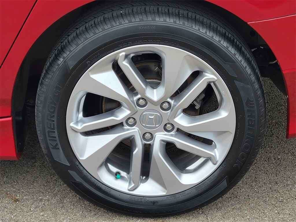 Used 2018 Honda Accord LX image 16