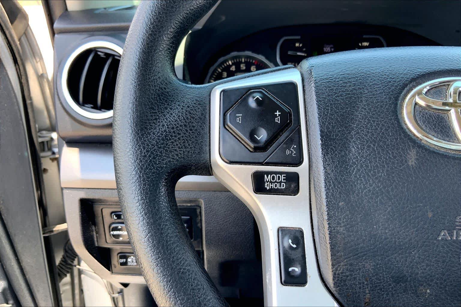 Used 2019 Toyota Tundra SR5 w/ SR5 Upgrade Package AWD/4WD image 23