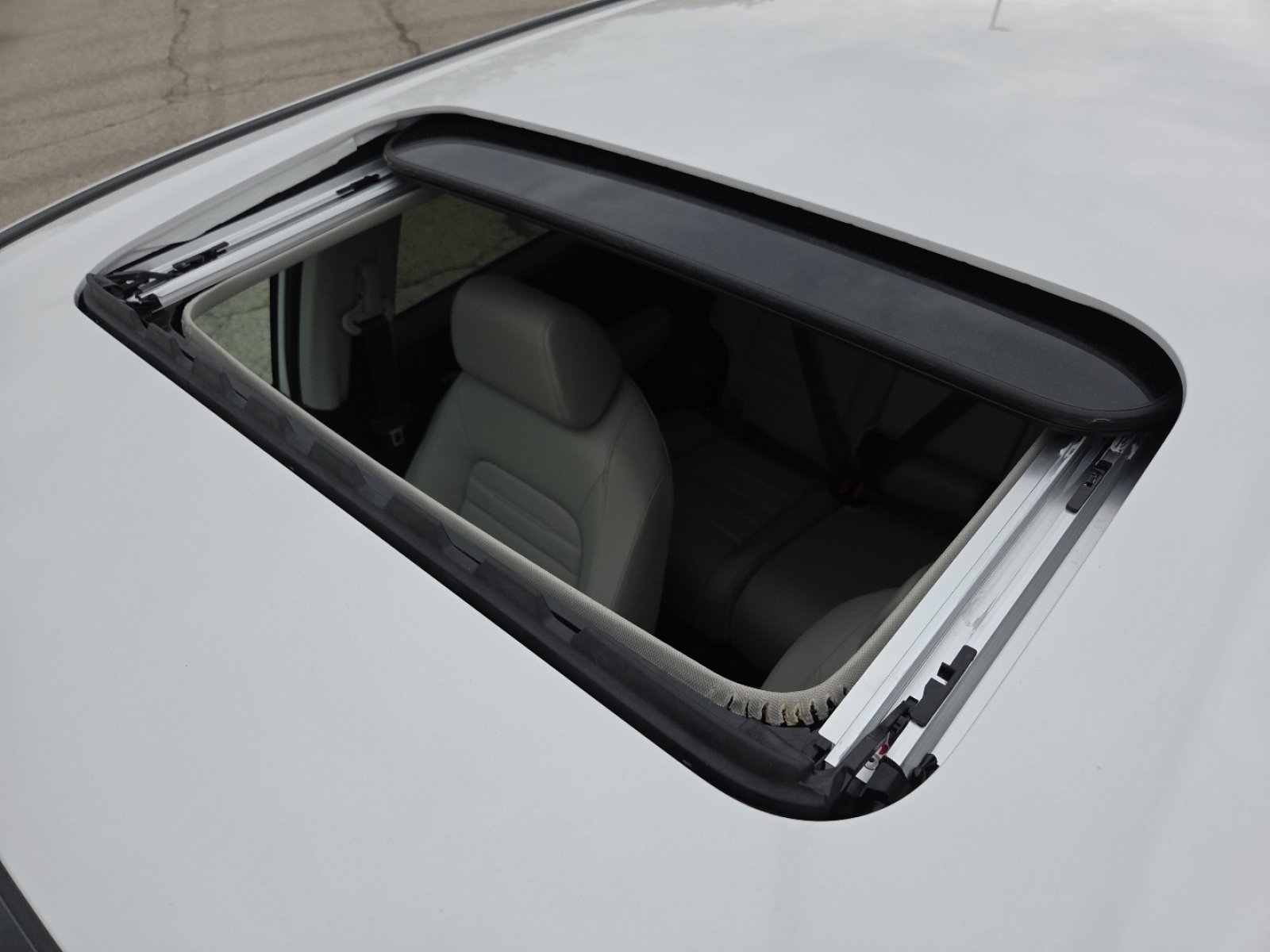 New 2026 Honda CR-V EX-L image 3