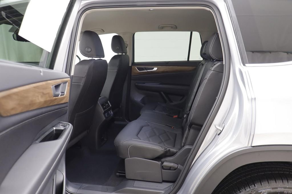 New 2026 Volkswagen Atlas SE AWD/4WD image 13