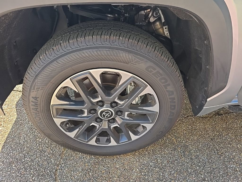 Used 2022 Toyota Tundra SR5 image 18