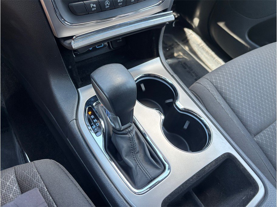 Used 2019 Jeep Grand Cherokee Laredo AWD/4WD image 31