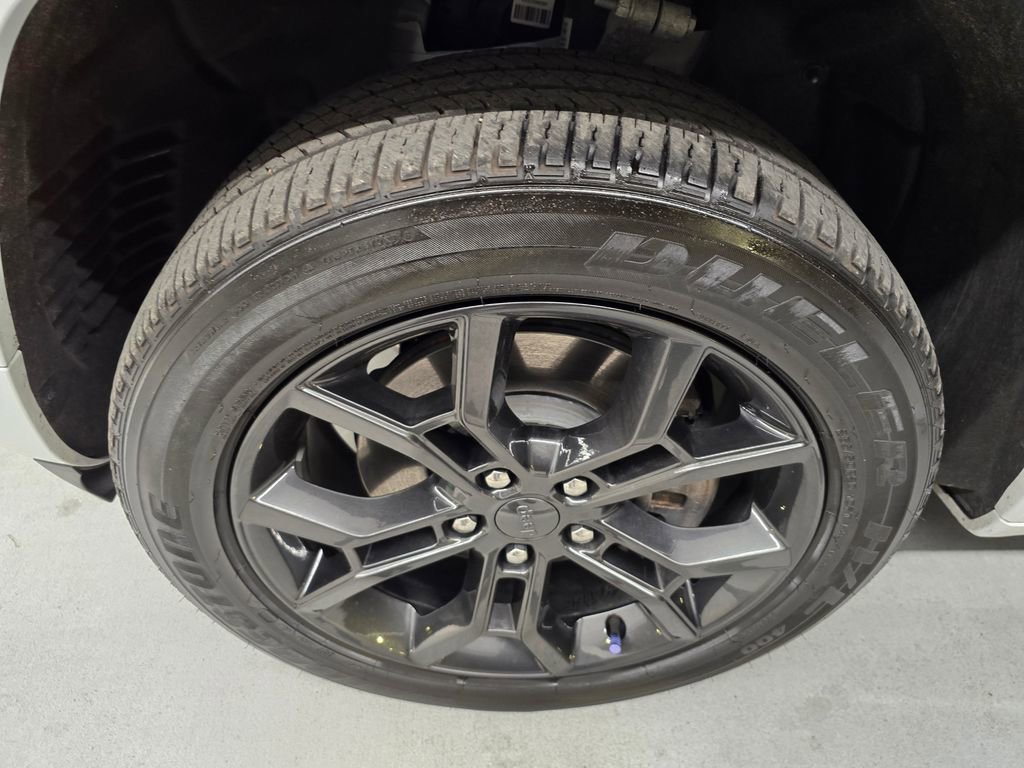 Used 2024 Jeep Grand Cherokee Limited 4xe image 11