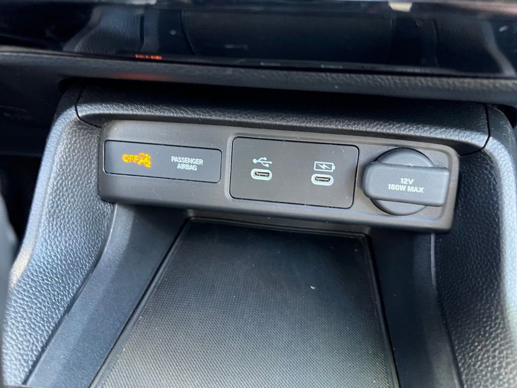 Used 2025 Honda Civic Sport image 27