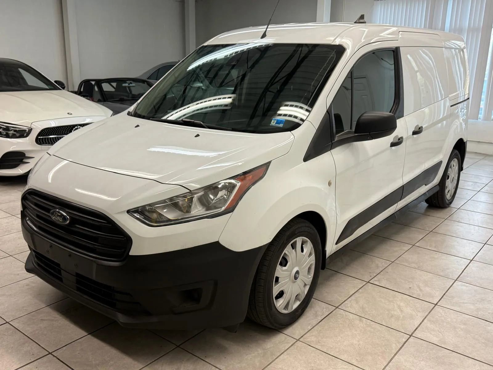 Used 2020 Ford Transit Connect XL image 3