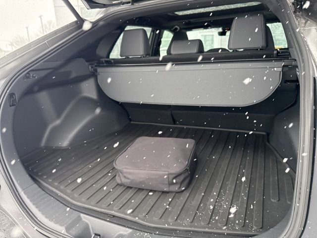 Used 2024 Toyota bZ4X XLE w/ Weather Package image 30