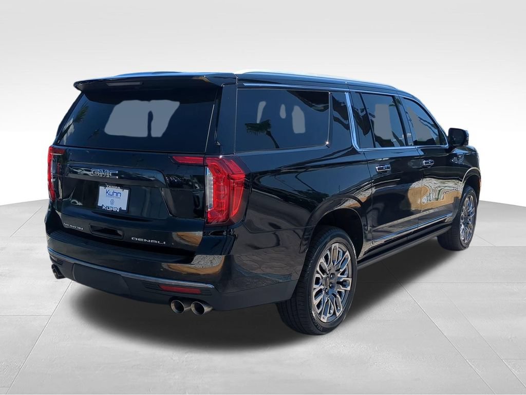 Used 2023 GMC Yukon XL Denali Ultimate AWD/4WD image 4