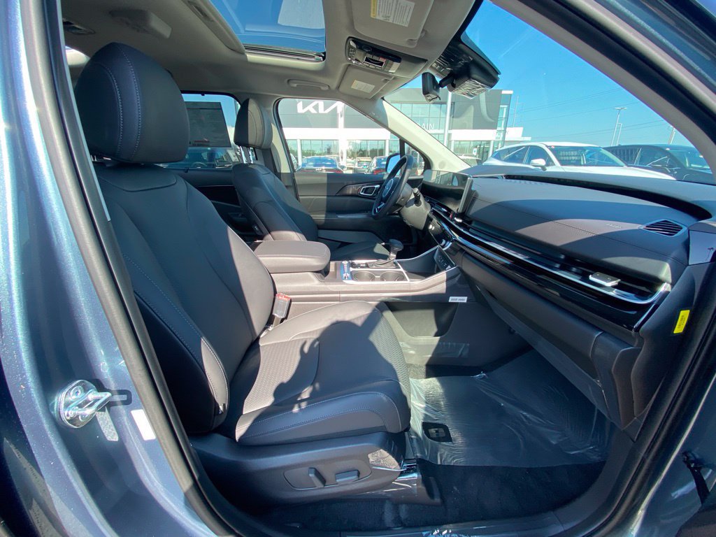 New 2026 Kia Carnival SX Prestige FWD image 29