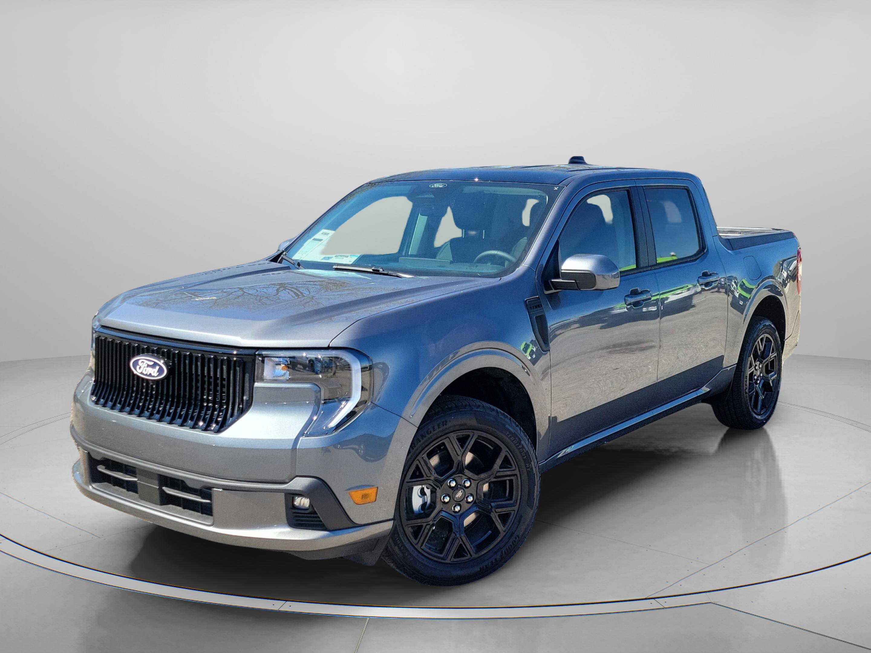 New 2026 Ford Maverick Lobo image 2