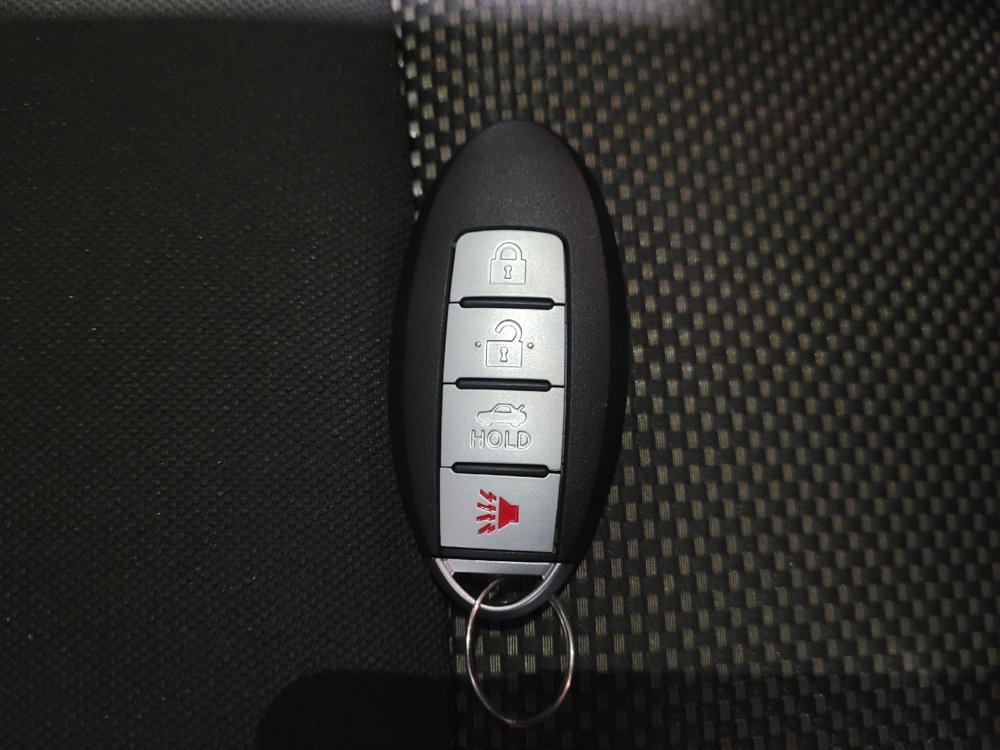 Used 2020 Nissan Pathfinder S FWD image 32