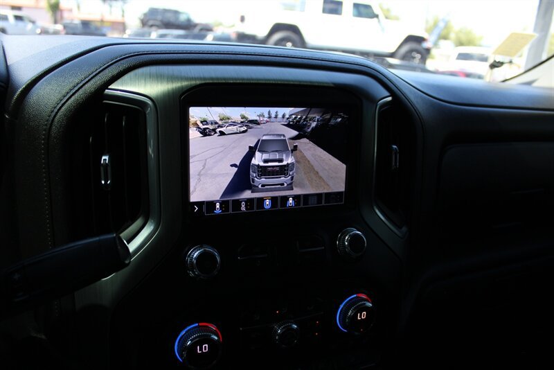 Used 2020 GMC Sierra 2500 Denali w/ Denali Ultimate Package AWD/4WD image 26