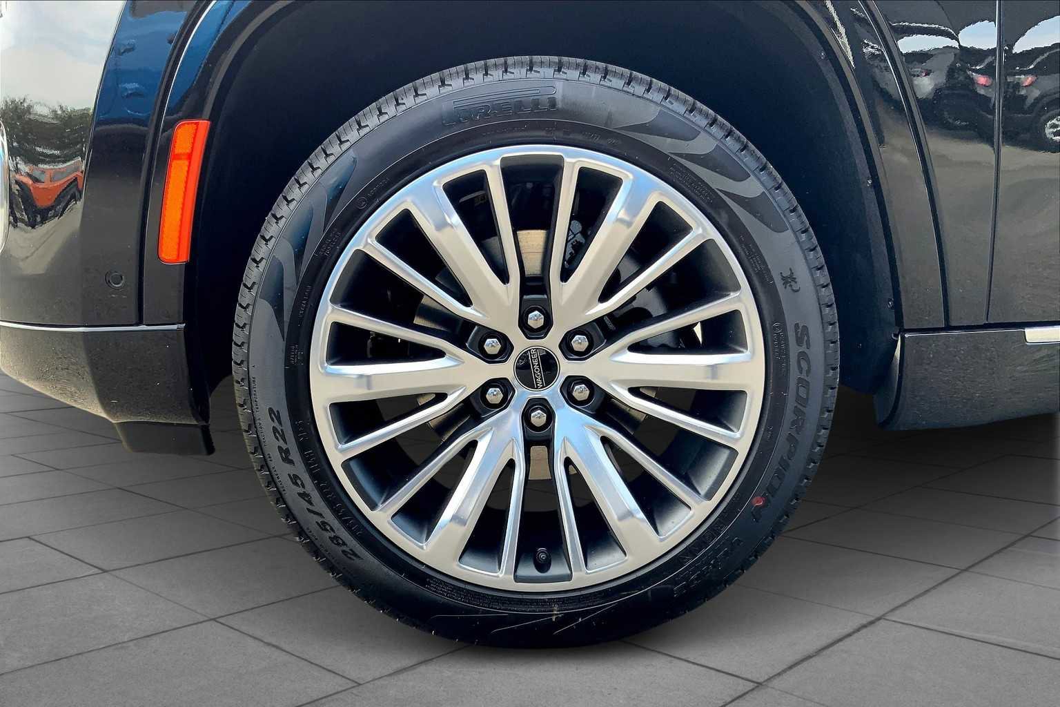 New 2025 Jeep Wagoneer Series II image 9