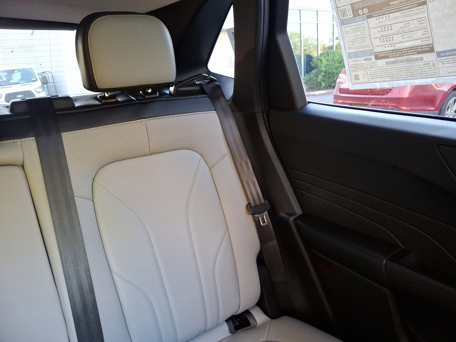 New 2025 Ford Escape SE w/ PHEV Premium Package image 21