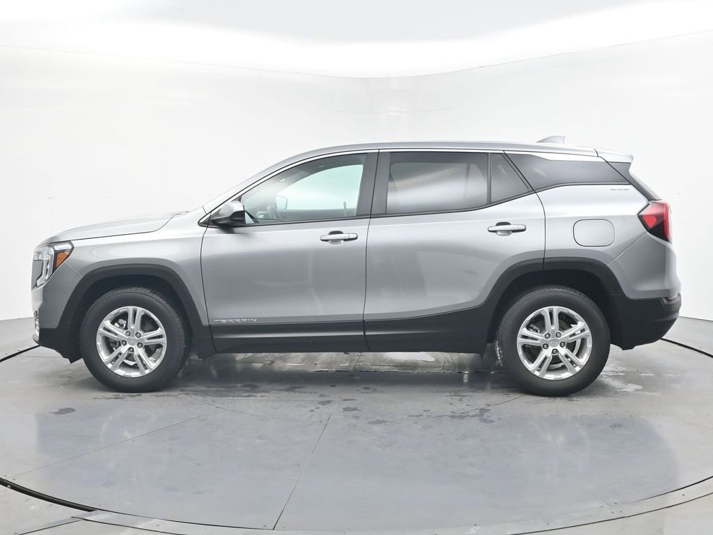 Certified 2024 GMC Terrain SLE AWD/4WD image 3