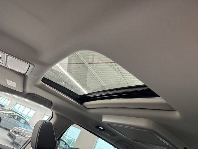 New 2026 Honda Odyssey Elite image 18