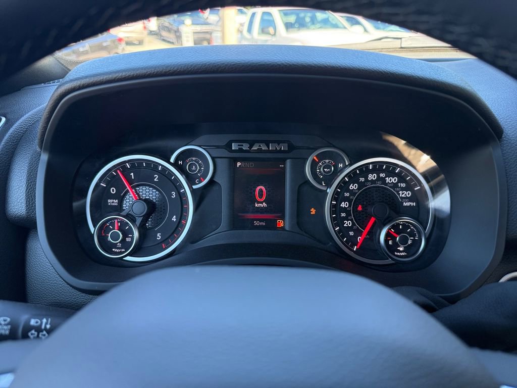 New 2026 RAM 2500 Big Horn AWD/4WD image 17