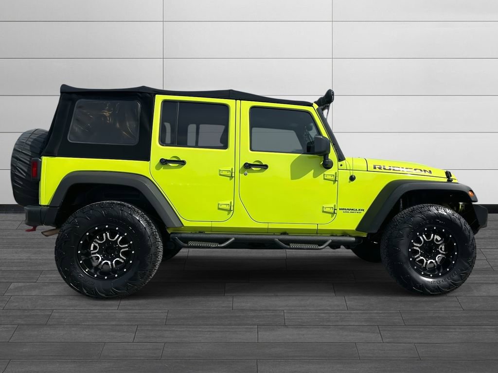 Used 2016 Jeep Wrangler Unlimited Rubicon image 2