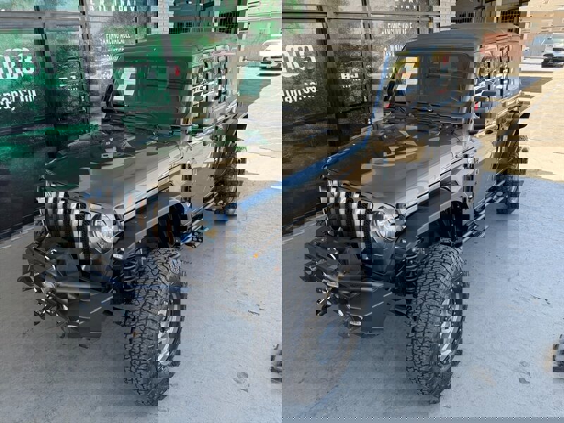 Used 2018 Jeep Wrangler Unlimited Sport S image 2