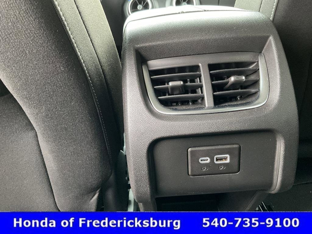 Used 2025 Chevrolet Blazer LT image 46