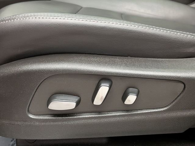 Certified 2023 Cadillac XT5 Sportv w/ Technology Package AWD/4WD image 20