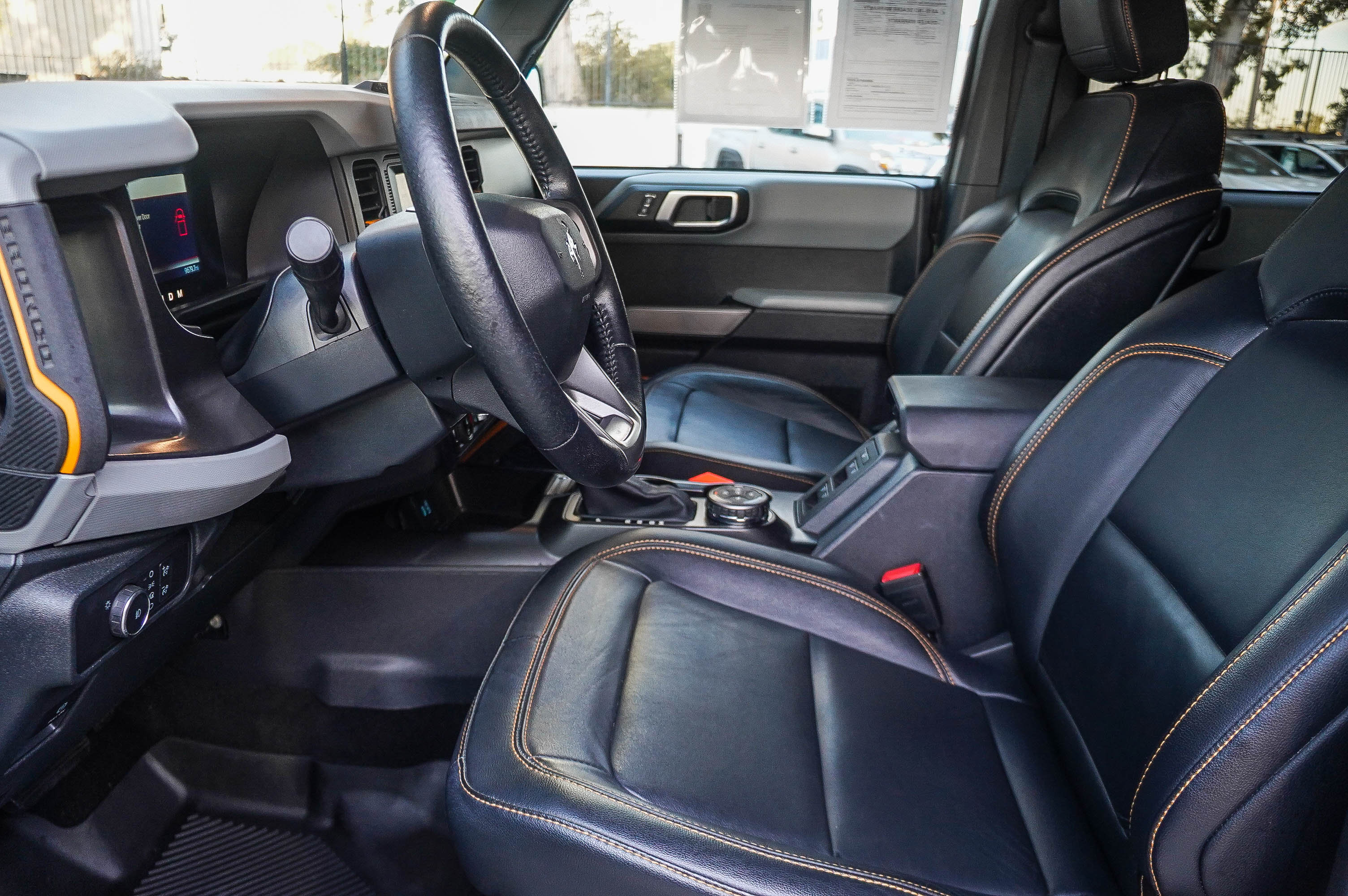 Used 2022 Ford Bronco Badlands w/ Sasquatch Package AWD/4WD image 19