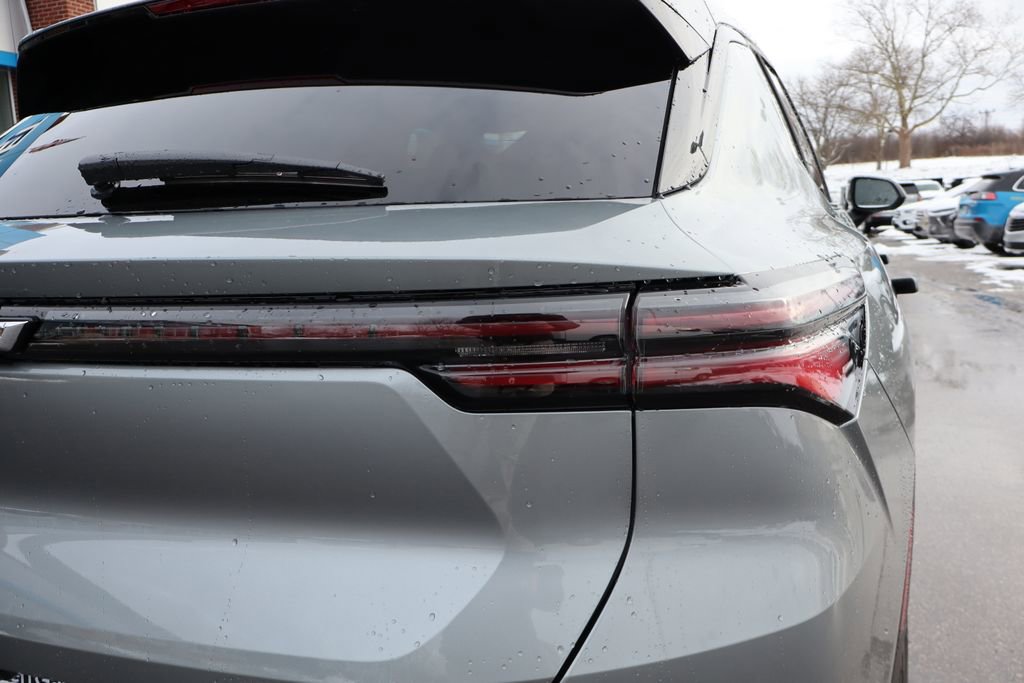 New 2026 Chevrolet Equinox EV LT image 31