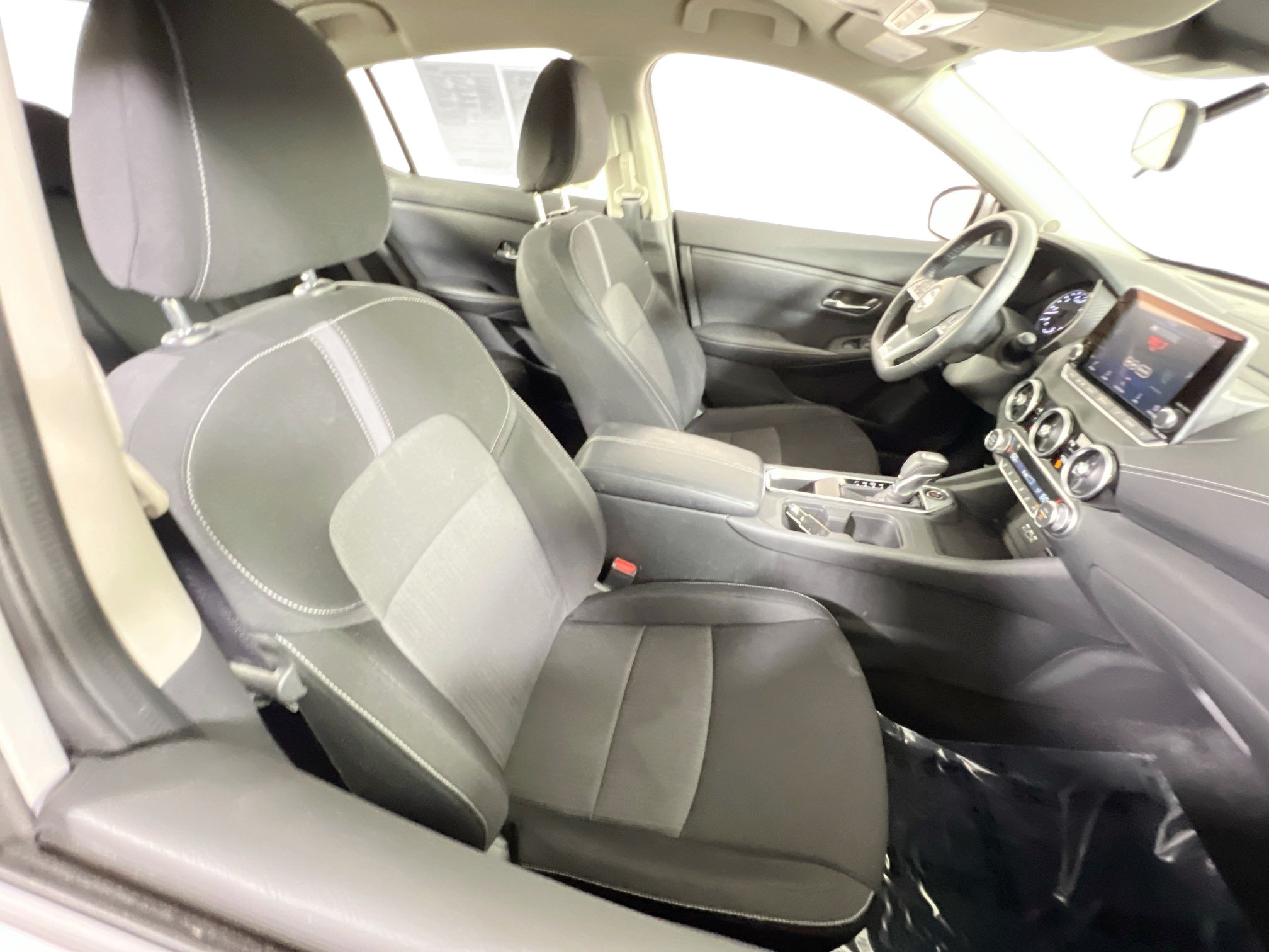 Used 2020 Nissan Sentra SV FWD image 25