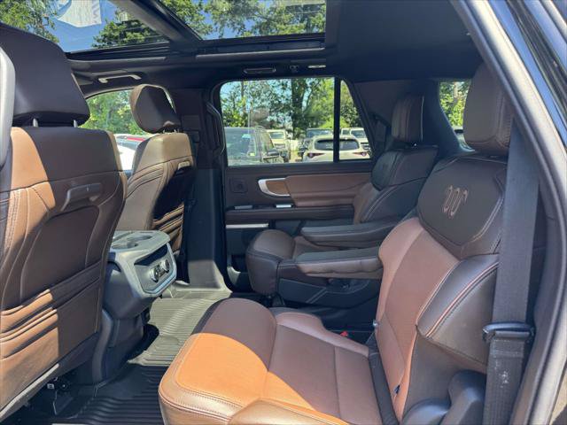 Used 2025 Ford Expedition Max King Ranch AWD/4WD image 15