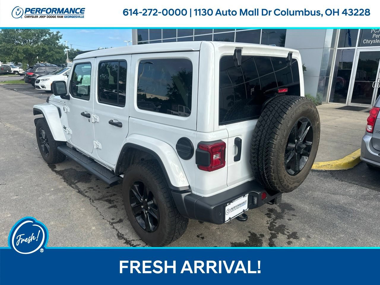 Used 2021 Jeep Wrangler Unlimited Sahara AWD/4WD image 6