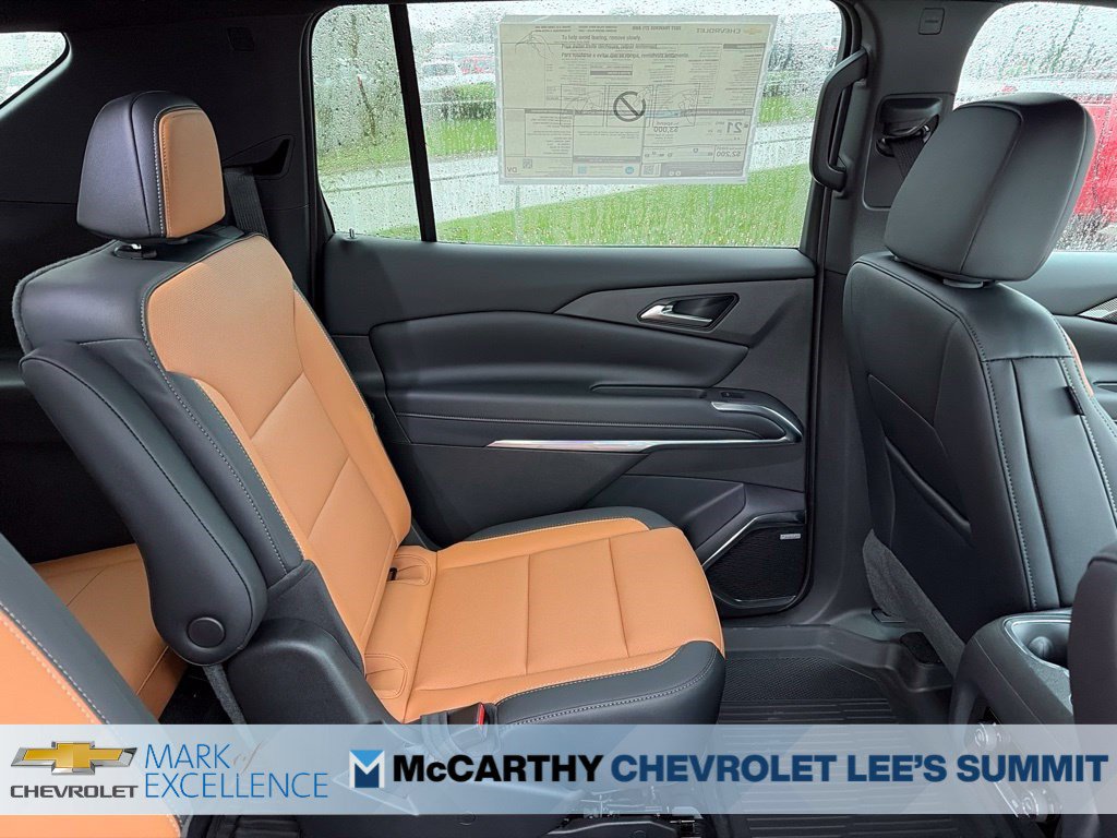 New 2027 Chevrolet Traverse Z71 w/ Enhanced Driving Package AWD/4WD image 38