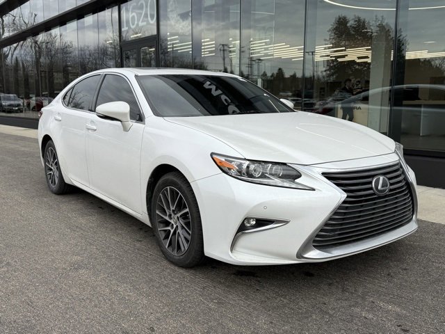 Used 2016 Lexus ES 350 image 4