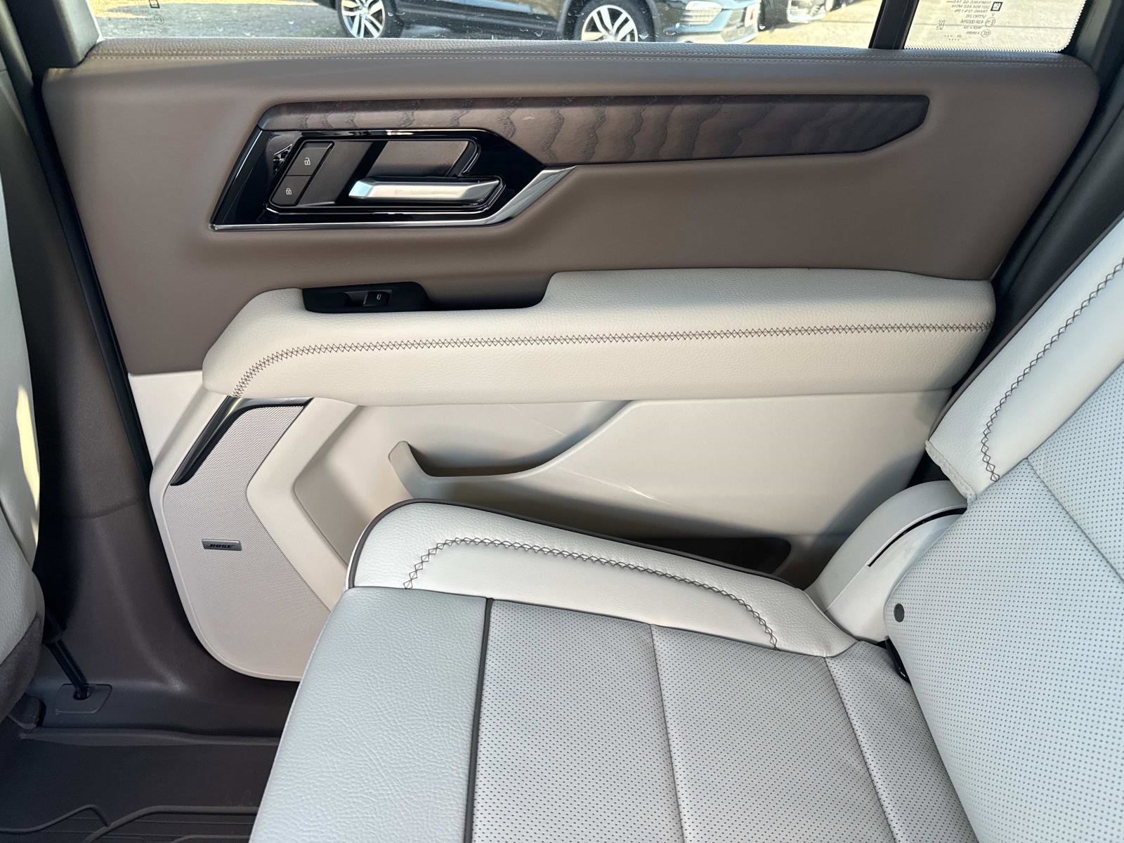 New 2026 GMC Yukon XL Denali w/ Sun & Power Step Package image 17